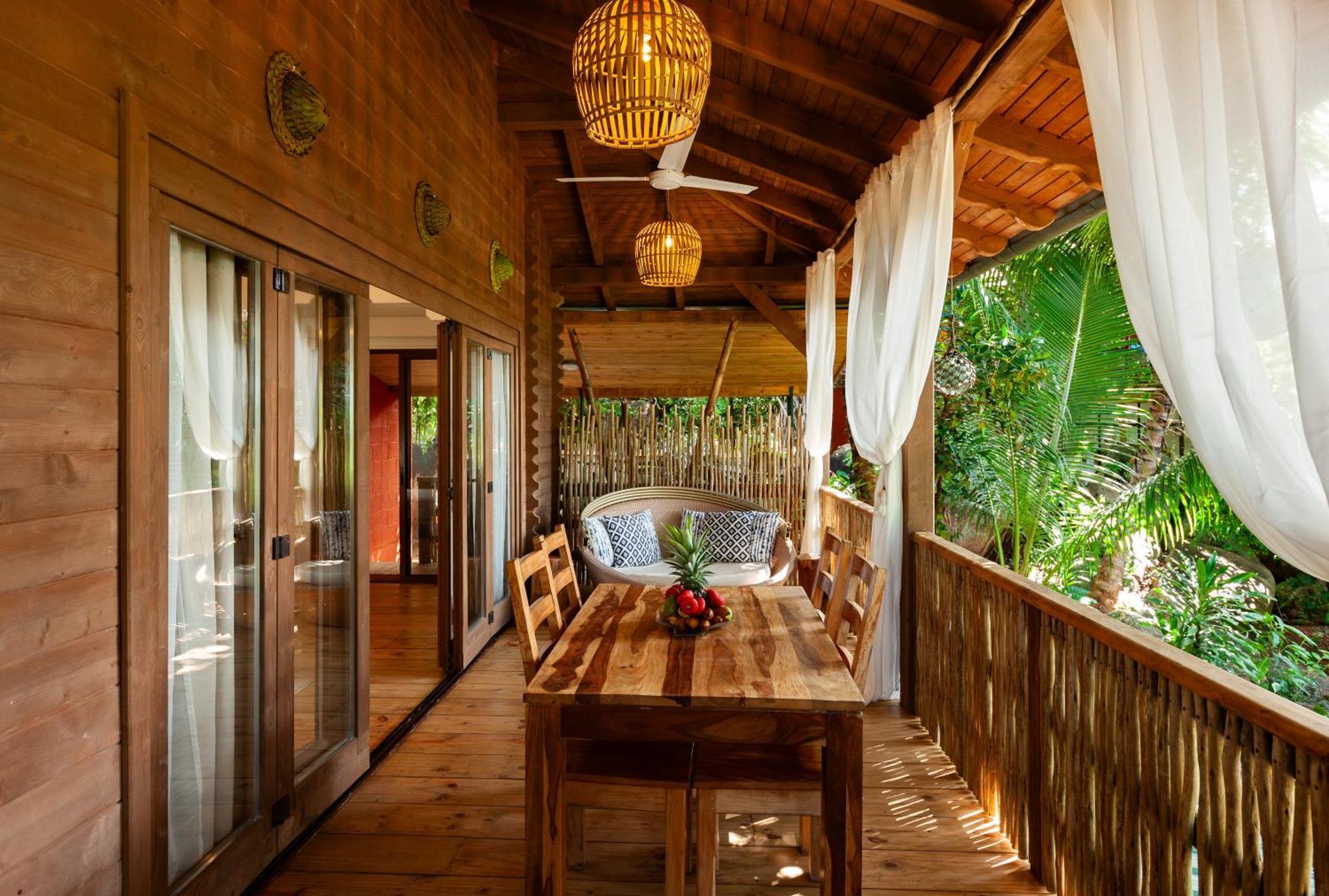 La Pointe Beach Huts Baie Sainte Anne Zewnętrze zdjęcie